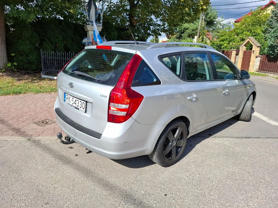 Kia Ceed Kombi 1.6 Crdi 90KM Alufelgi Hak