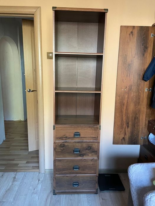 Продам шафу-стелаж у кантрі-стилі (BRW Indiana)