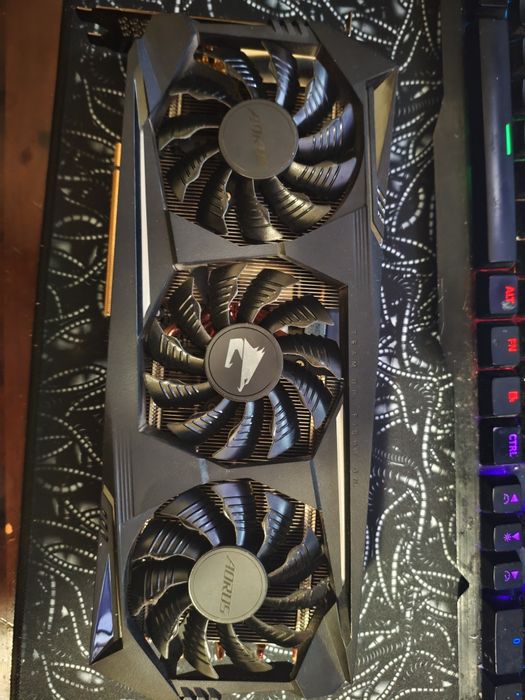 Radeon RX 5700 Xt Aorus