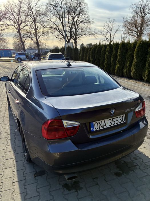 BMW E90 320d 177KM 2008 manual