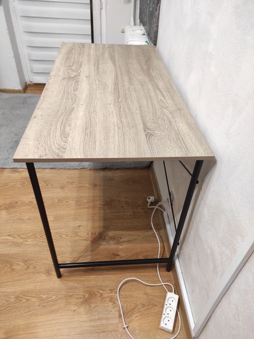 Duże biurko loftowe