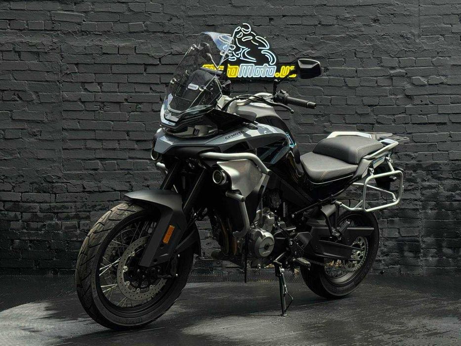 Мотоцикл CFMOTO 800MT Sport