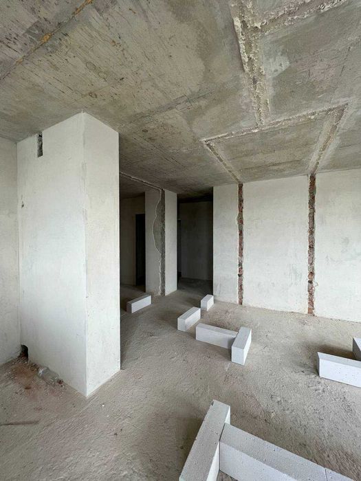 Продаж 2-кім готова до ремонту по вигідній ціні.