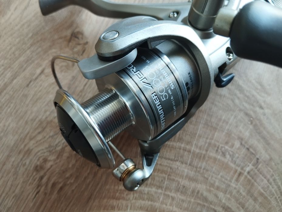 Shimano baitrunner aero gte 5000 b