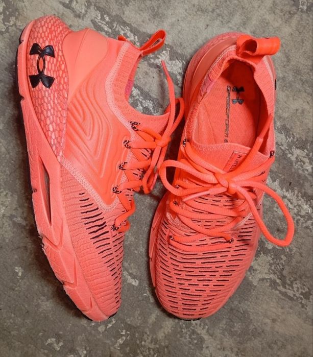 Under Armour. p.- 38.5 (маломірять)