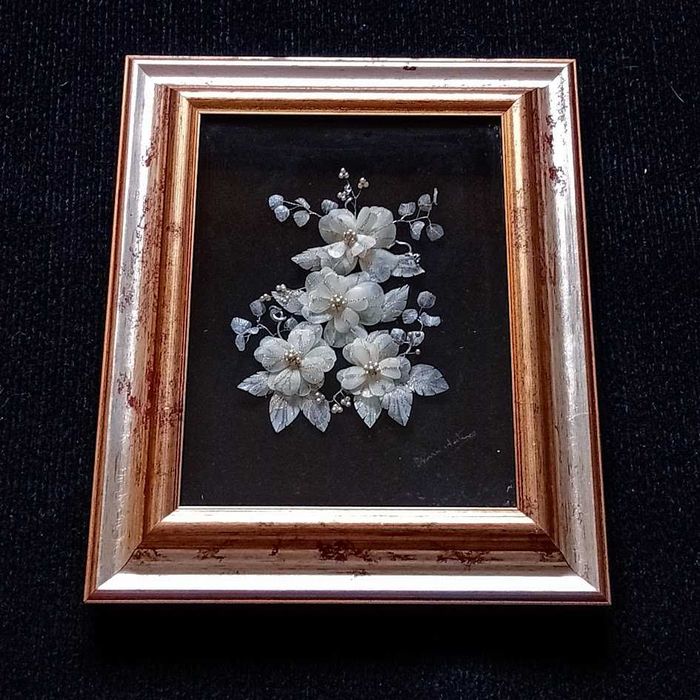 Invulgar quadro floral artesanato Açoriano escamas de peixe