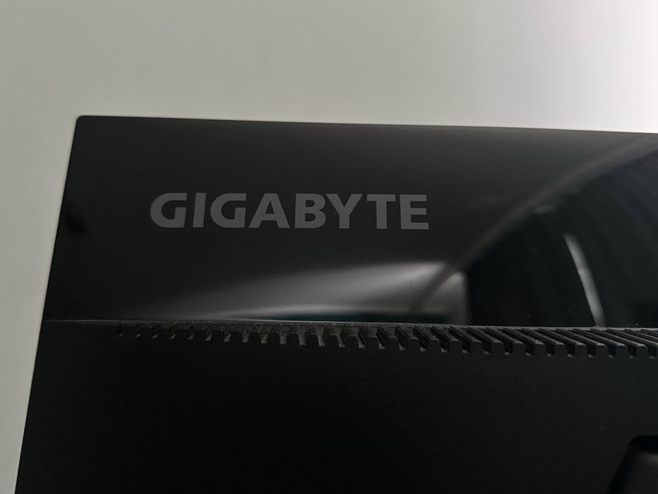 Monitor Gigabyte G24F