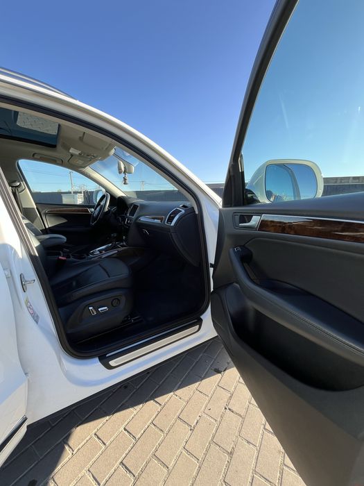Audi Q5 2015 2л дизель