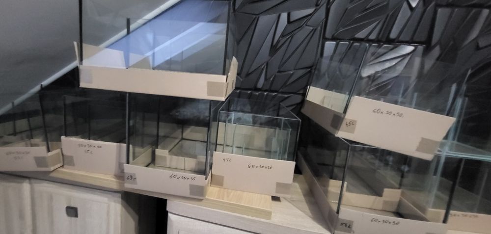 Akwarium proste 40x25x25