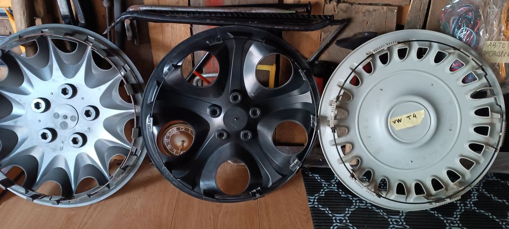 Ковпаки автомобільні Фольксваген та інші.