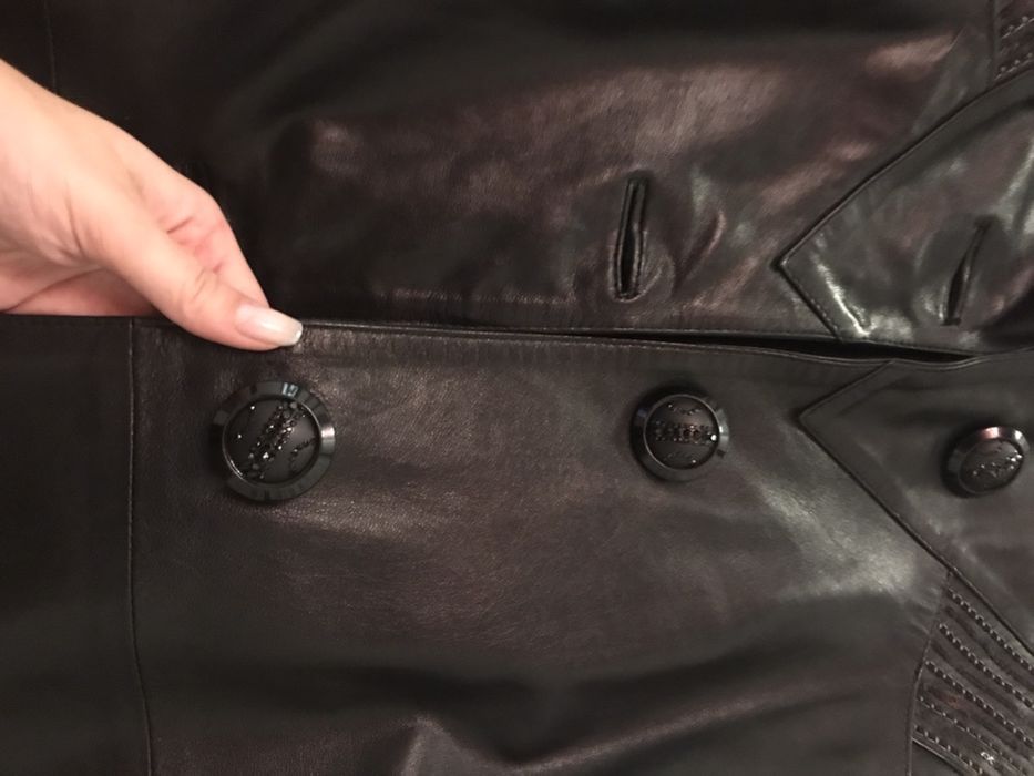 Продам шкіряний плащ