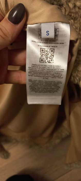 GUESS kożuszek płaszczyk S