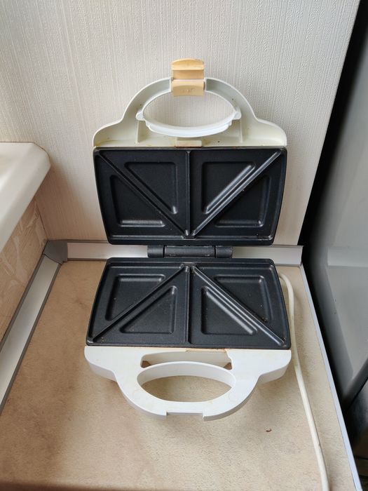 Сэндвич- тостер Tefal
