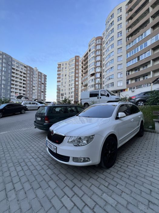 Skoda Superb 2010 автомат 2.0 дизель 9700$