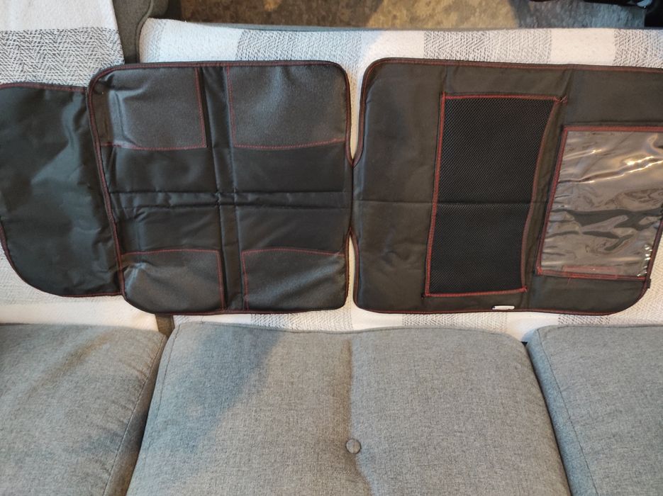 Ochraniacz mata Axkid Deluxe do samochodu