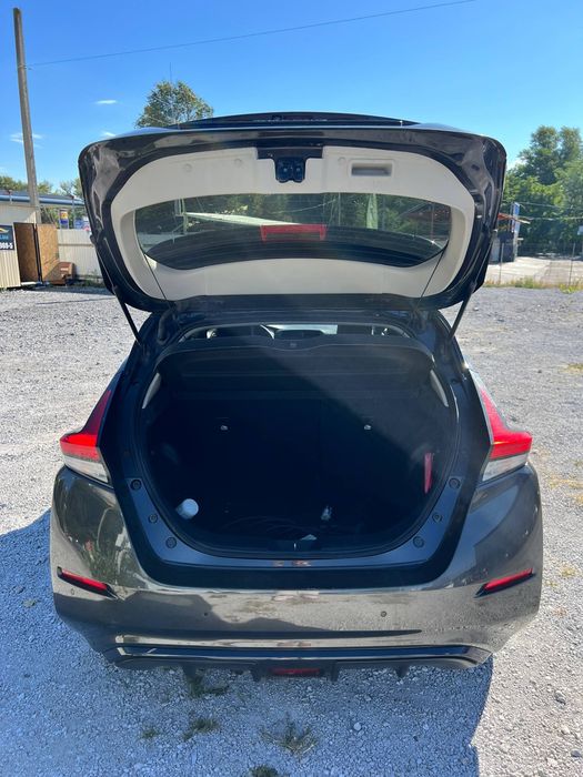 Nissan Leaf 2018 40 кВт SOh 85%