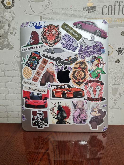 Продам  iPad 1 Gen 16 GB 2010 iOS 5.1.1