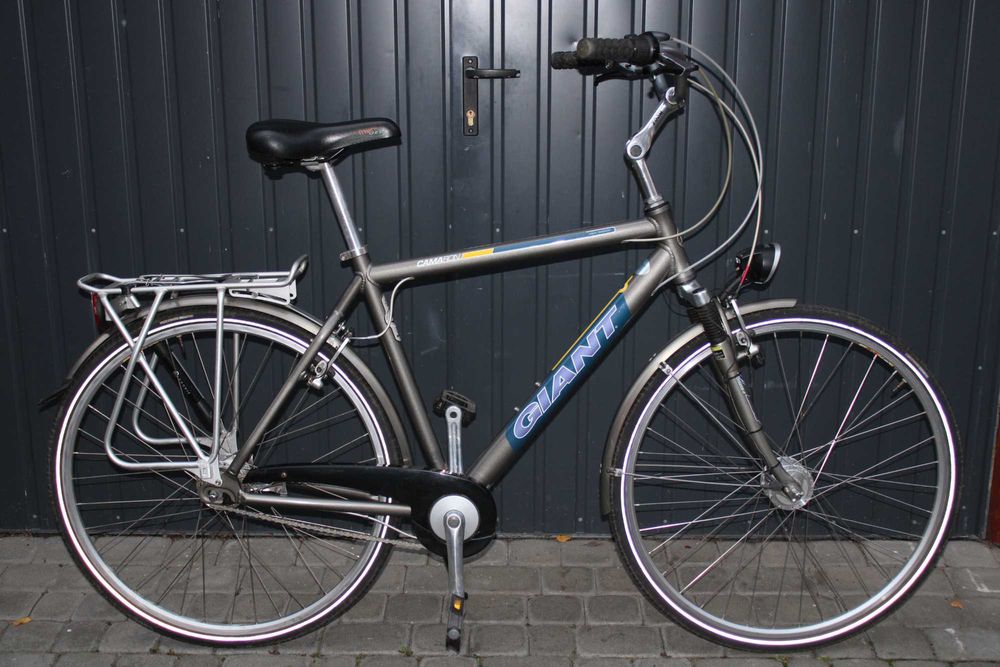 Rower miejski turystyczny GIANT Camaron rama ALU koła 28" Nexus 7-bieg