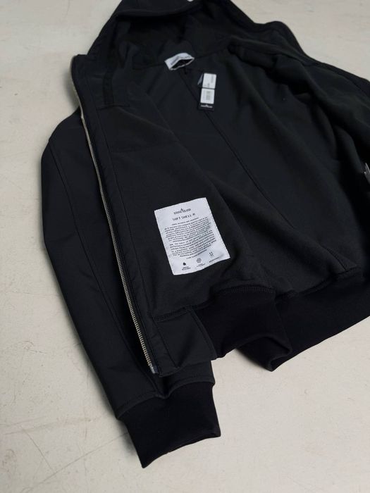 КУРТКА STONE ISLAND LIGHT SOFT SHELL-R / куртка стон айленд софт шел