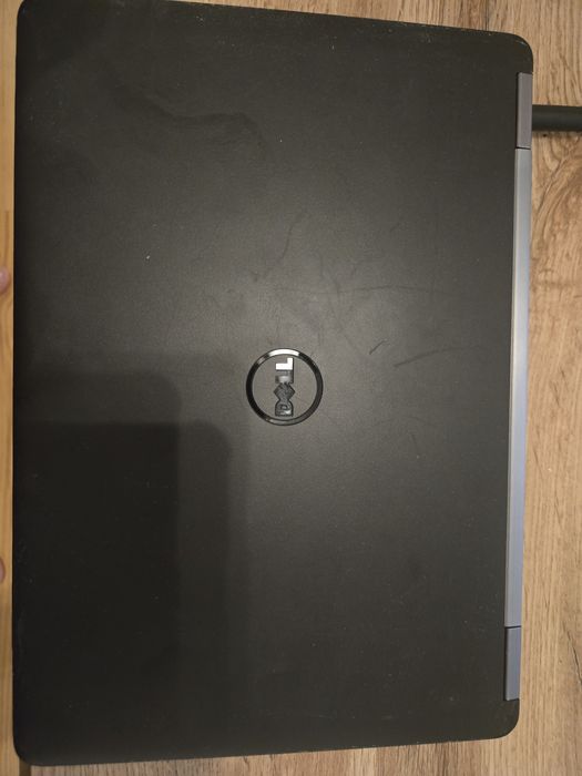 Dell Latitude E7270