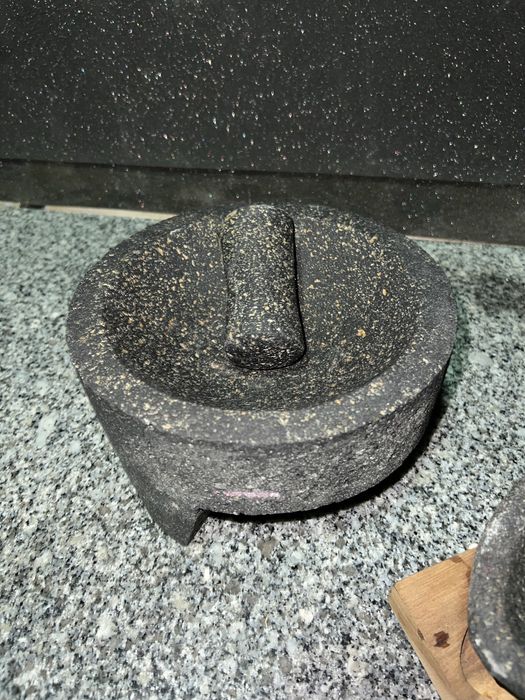 Almofarias pedra vulcanica
