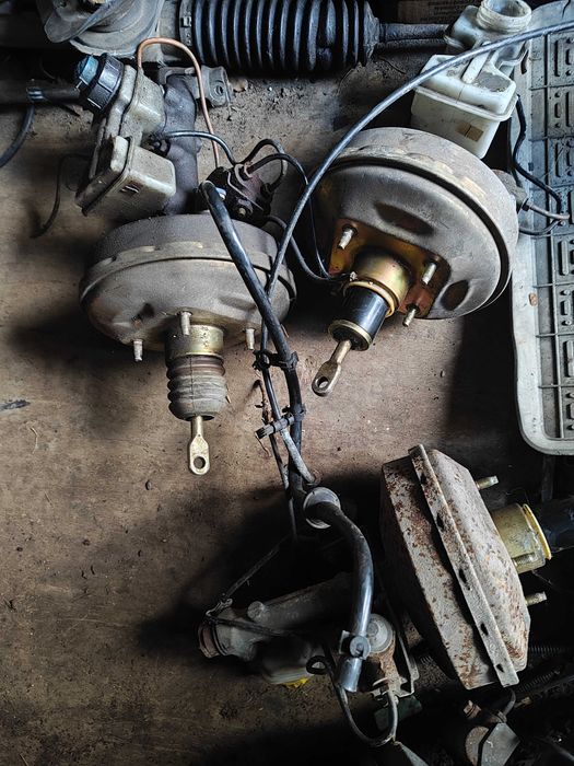 pompa hamulcowa servo serwo Seicento Cinquecento hamulec