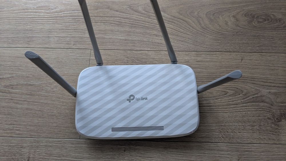 Router  TP-Link c50