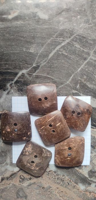 Guziczki -różyczki i inne