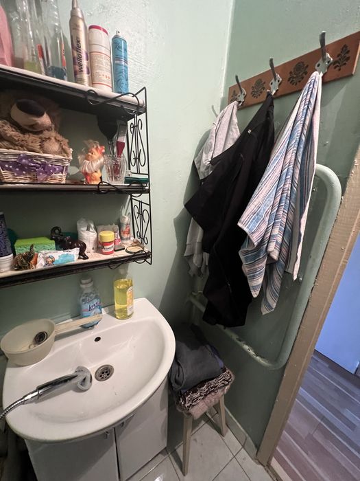 Сдаётся 1к кв Киеве 1500 грн