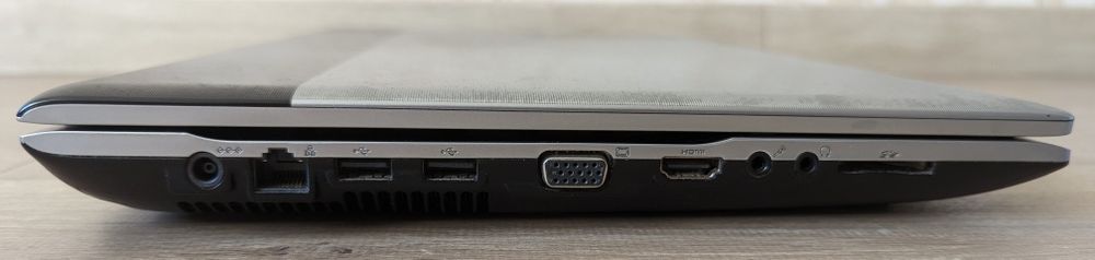 Ноутбук Samsung RV513