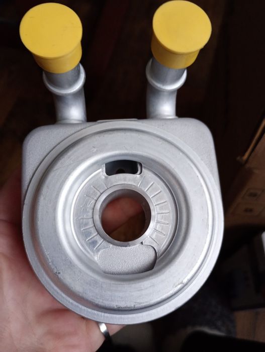 Chłodnica do oleju z uszczelką