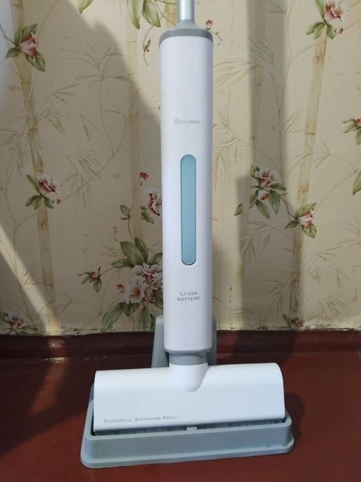 Акумуляторна швабра