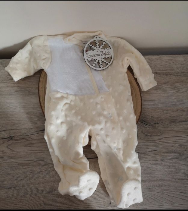 Babygrow para bordar ponto cruz