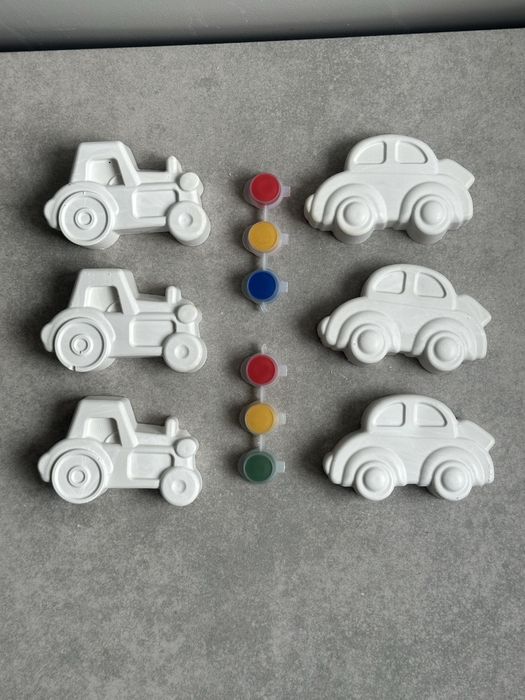 розмальовки, подарунки діткам від іменн