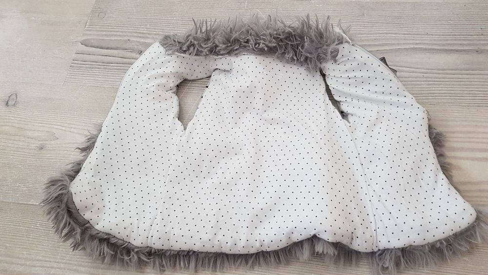 Kamizelka 18m hippl 92 104