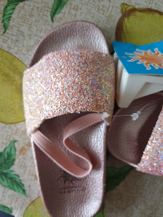 Дитячі шльопанці