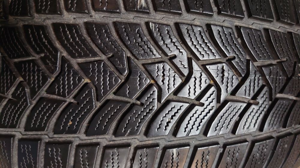 Dunlop Winter Sport 5 225/45 r17 зимняя шина одиночка распаровка