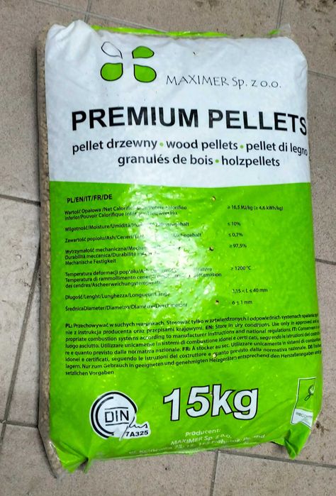 Pellet drzewny w workach