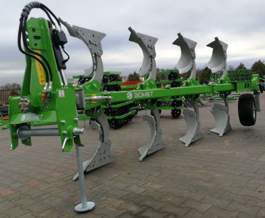 Оборотний плуг Bomet, плуг, польський плуг, оборотний