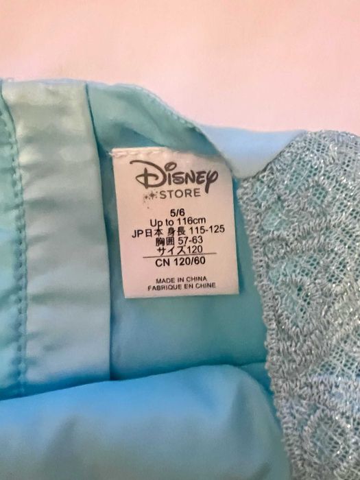 Vestido Frozen – Elsa | Disney Store (5–6 anos)