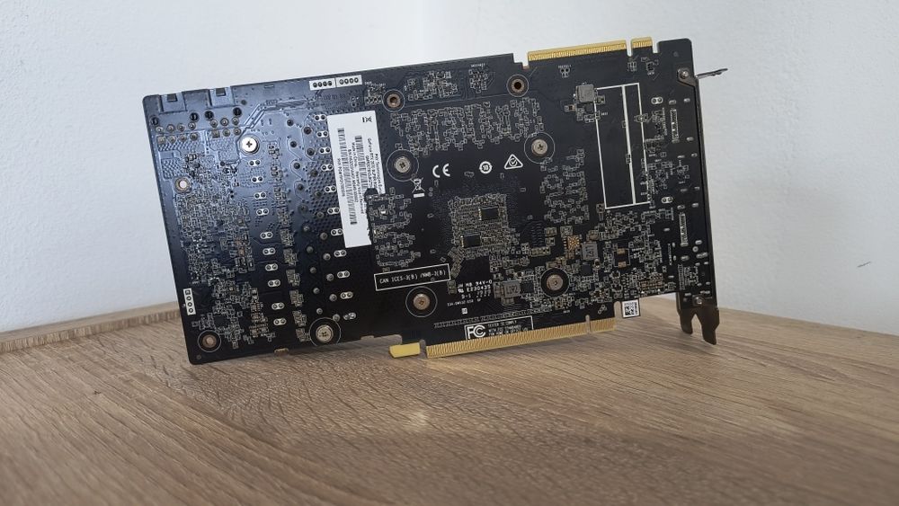 Placa gráfica PNY nvidia RTX 2070 super 8gb gddr6