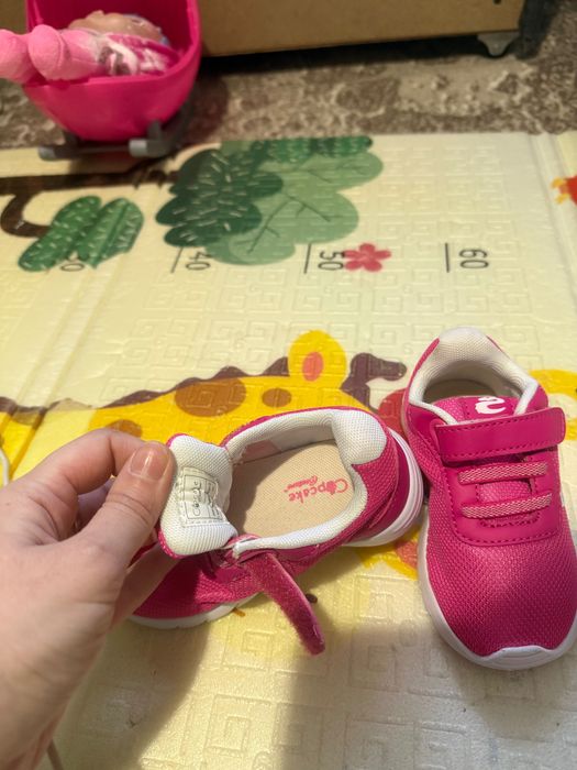 Кросівки дитячі 22 розмір