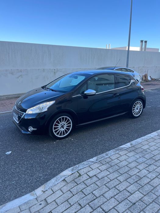 Peugeot 208 gti 1.6thp