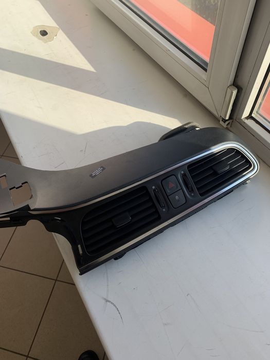 Воздуховод центральний Renault Kadjar 2015 в зборі, стан на фото!