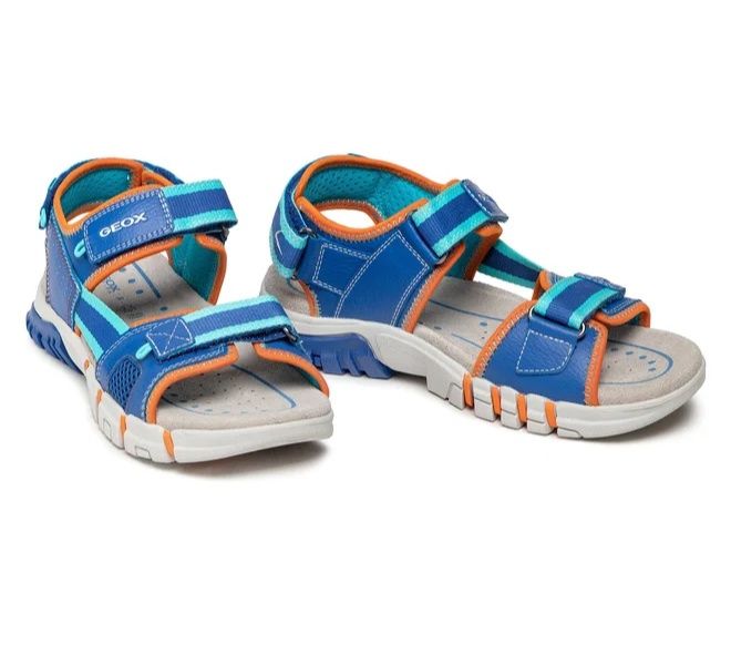 Шкіряні босоніжки для хлопчиків Geox Dynomix Respura оригінал сандалі