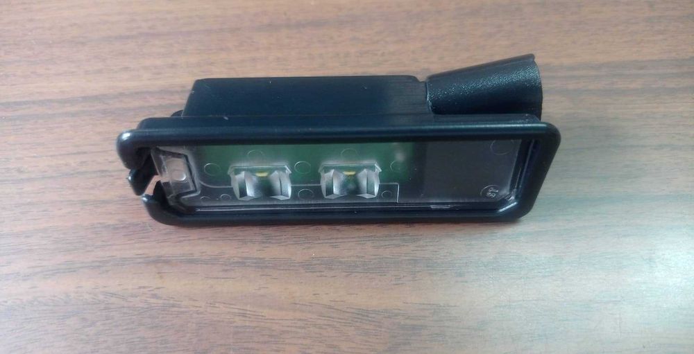 Luz de chapa de matrícula  TYC