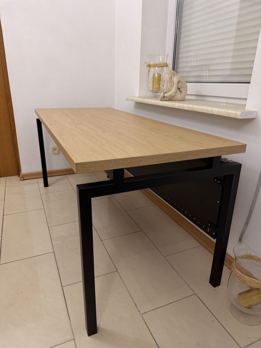 Sprzedam biurko, blat do butiku