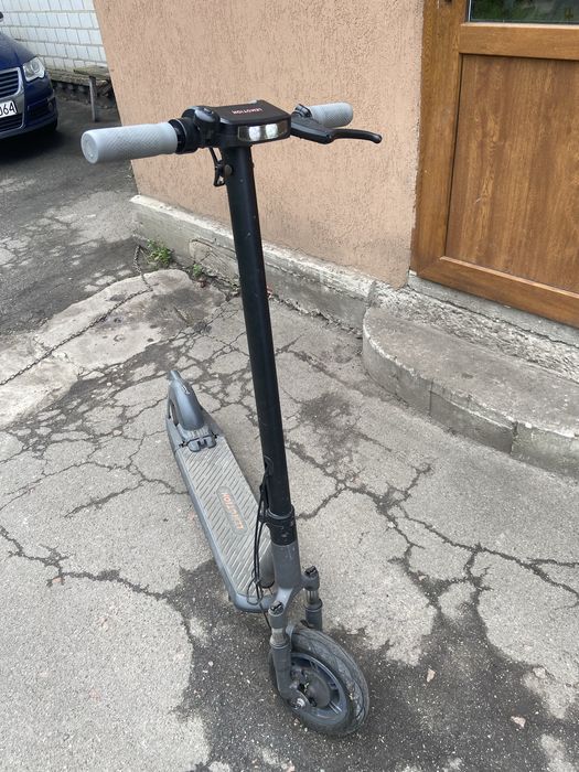 Продам електросамокат lemotion