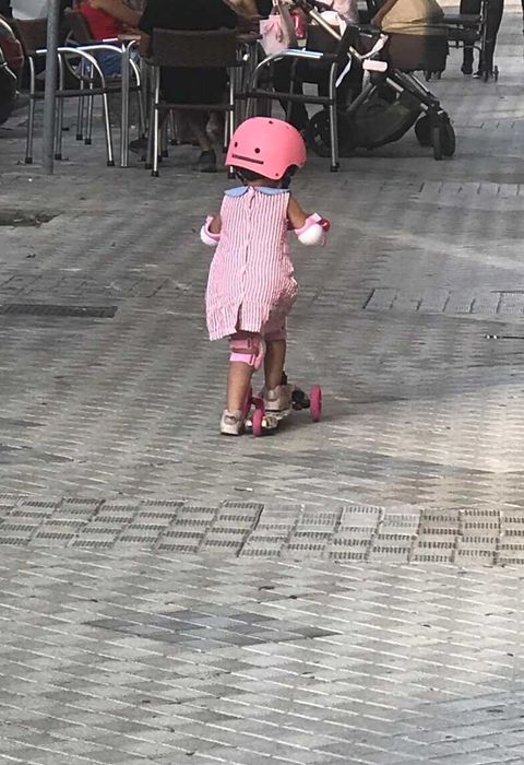 Zestaw Mocny Kask Dla Dzieci Rowerowy Na Hulajnogę + GRATIS akcesoria