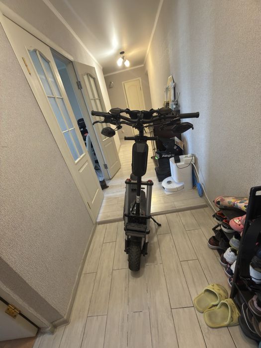 Crosser Rocket 11 электросамокат